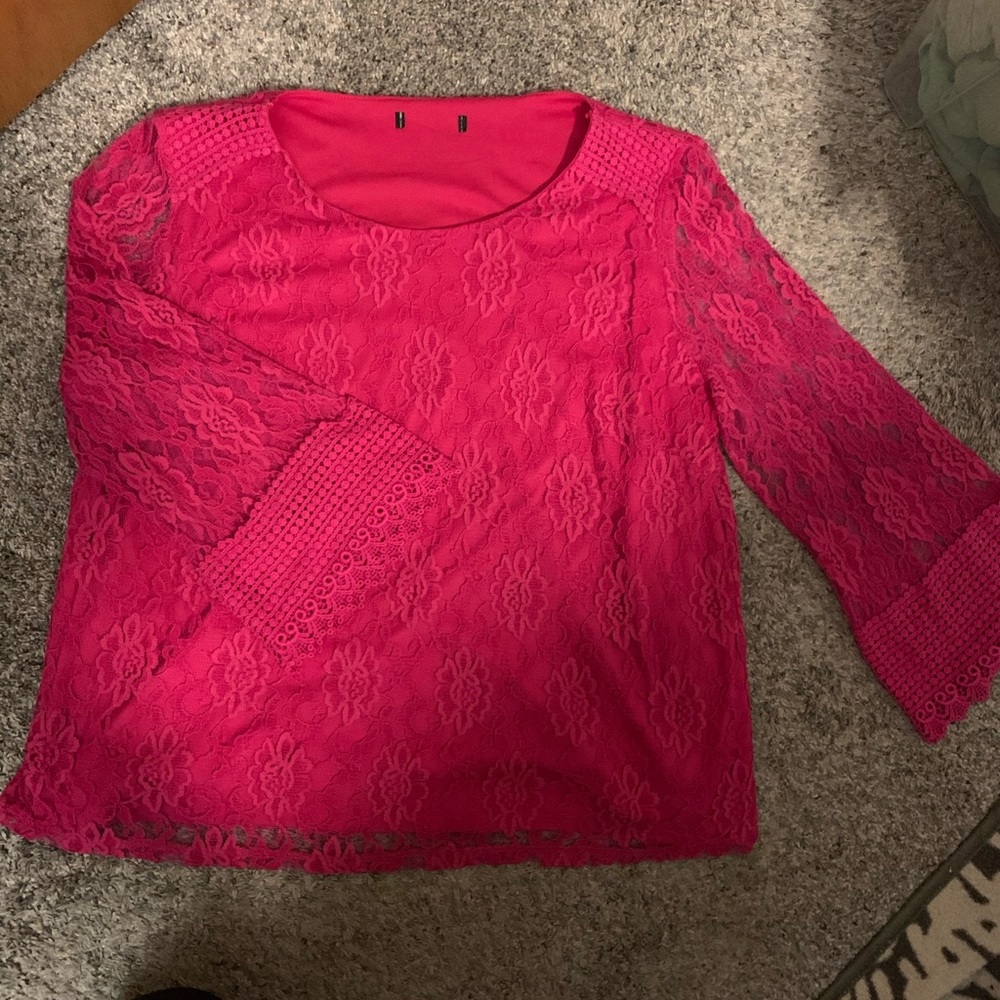 Women’s lace shirt